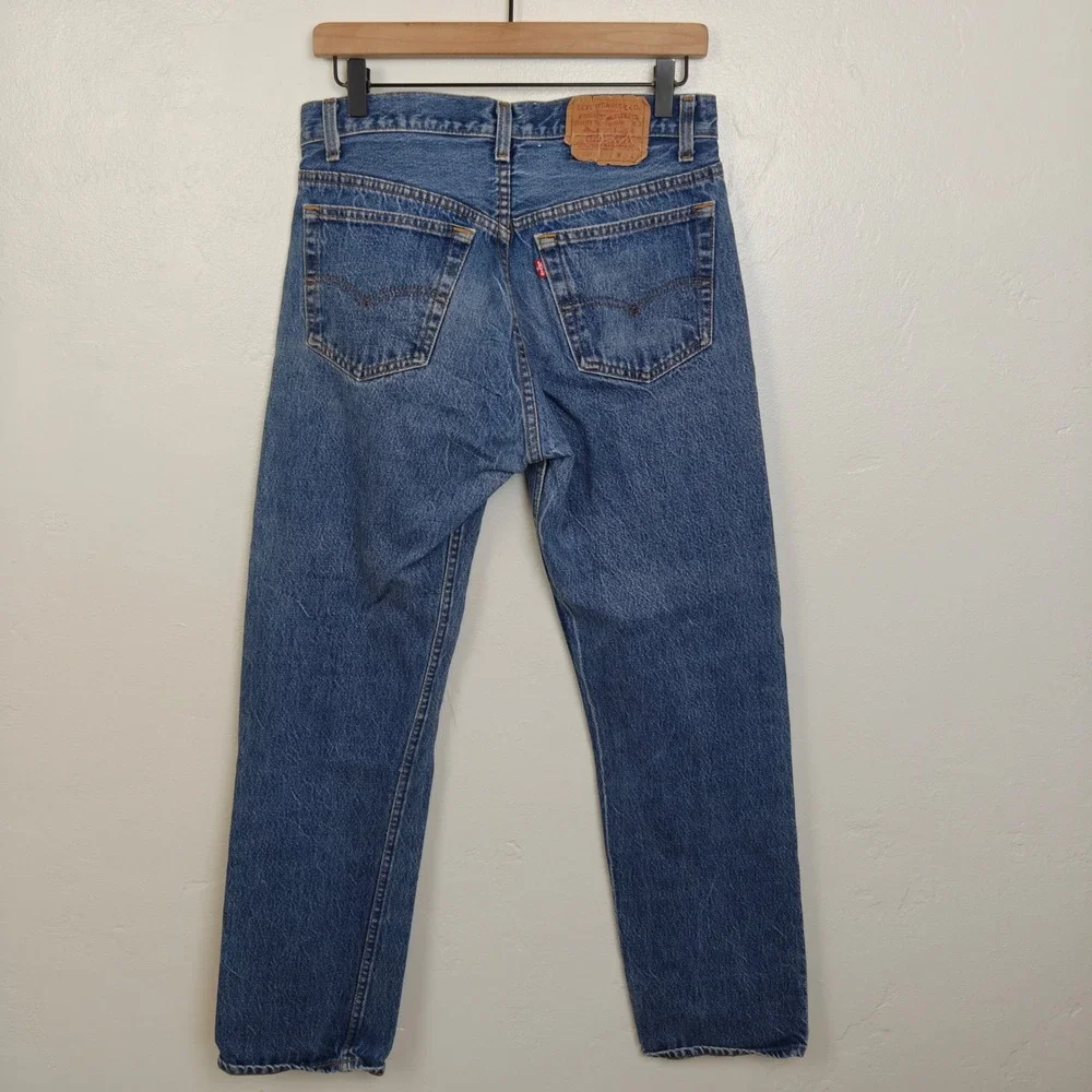 Vintage Levis 501xx Jeans 32x32 Blue Straight Leg Made in USA Grunge Americana